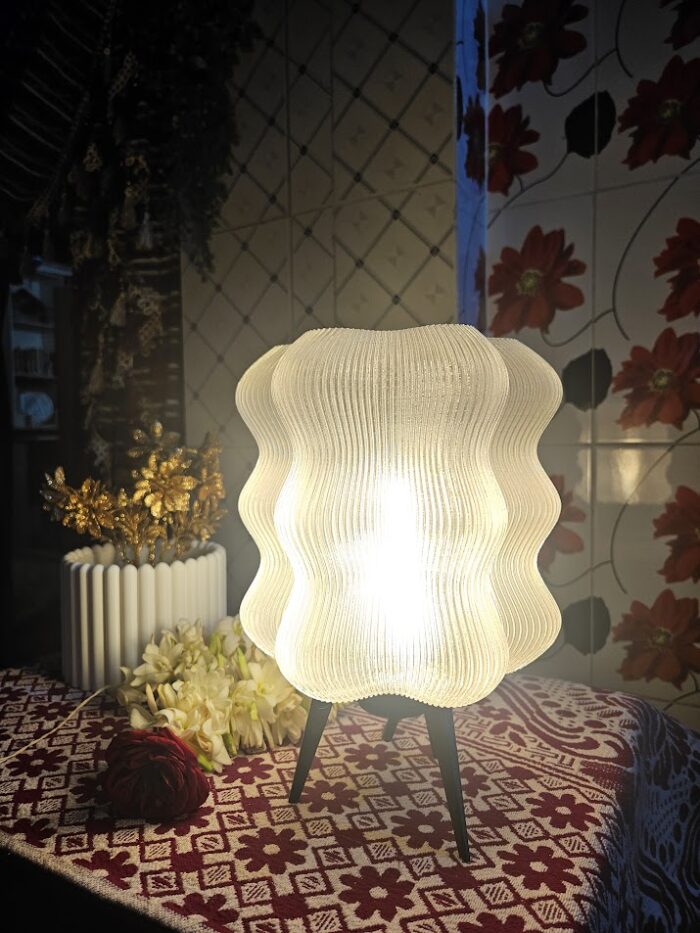 Wavy Lamp - Image 4