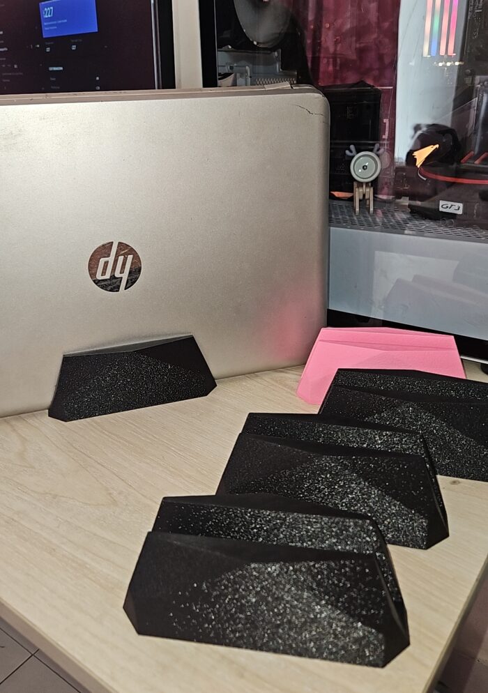 Laptop stand - Image 4